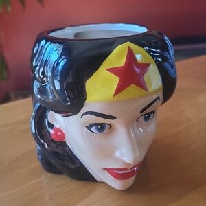 Wonder Woman Ceramic Mug